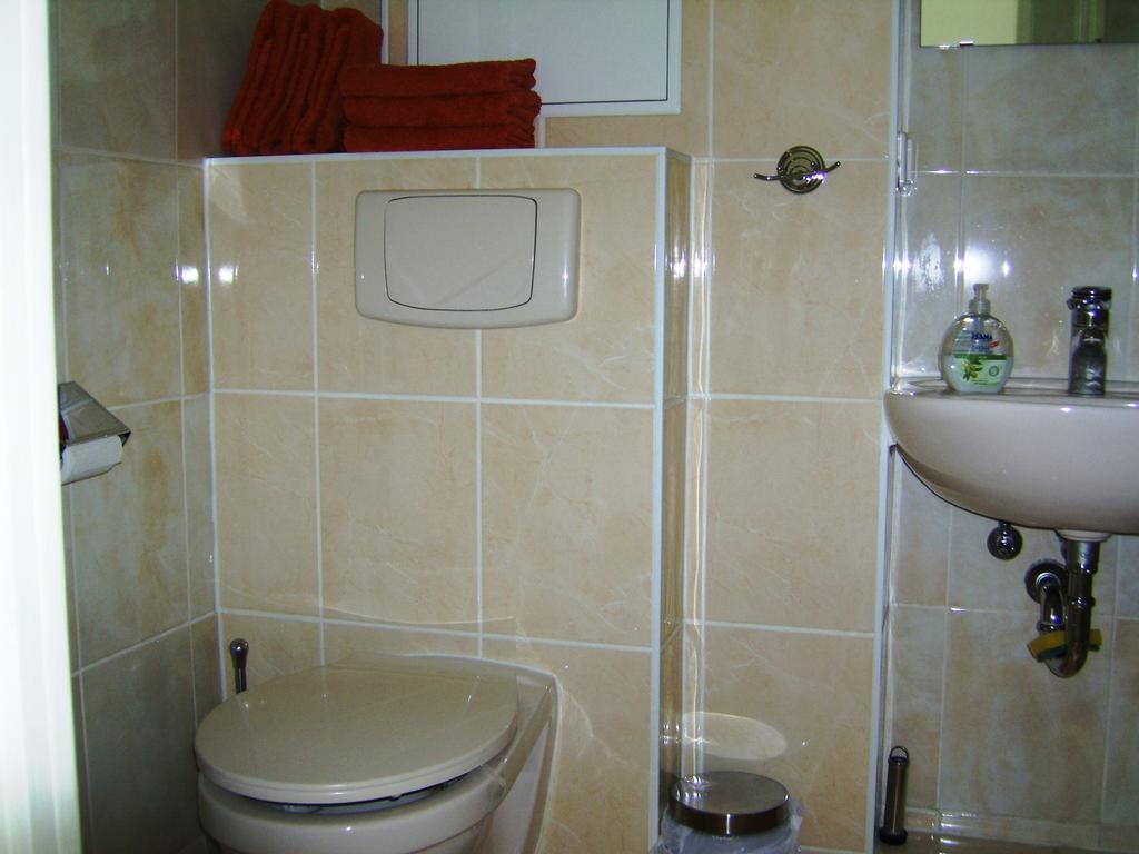 Nikol Apartments Berlin Luaran gambar