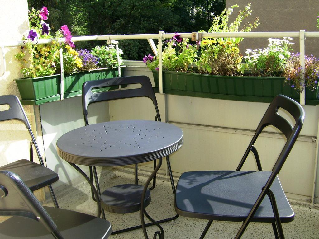 Nikol Apartments Berlin Luaran gambar